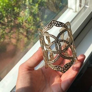 Kendra Scott gold cuff